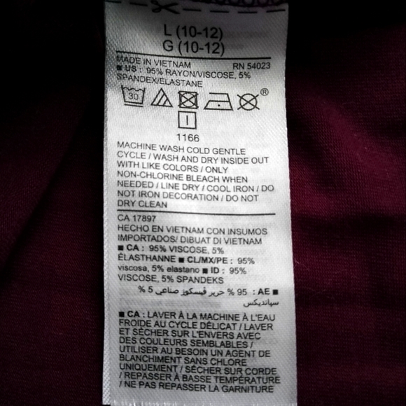 Old Navy Top - Picture 3 of 4